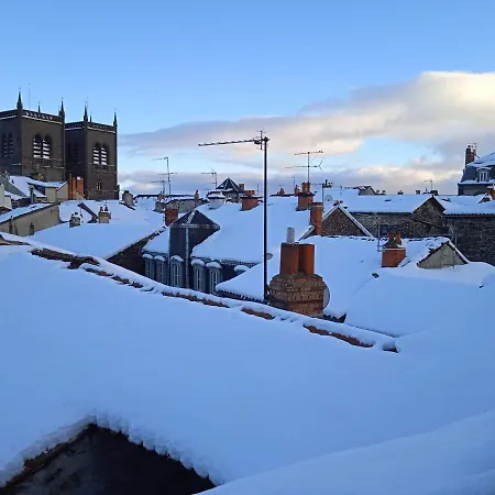 Apartament Duplex Centre Saint-Flour (Cantal)